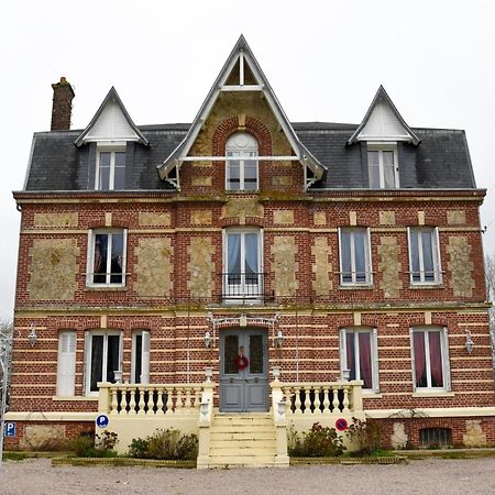 Le Manoir De La Baronnie Villa Norrey-en-Auge Exterior foto
