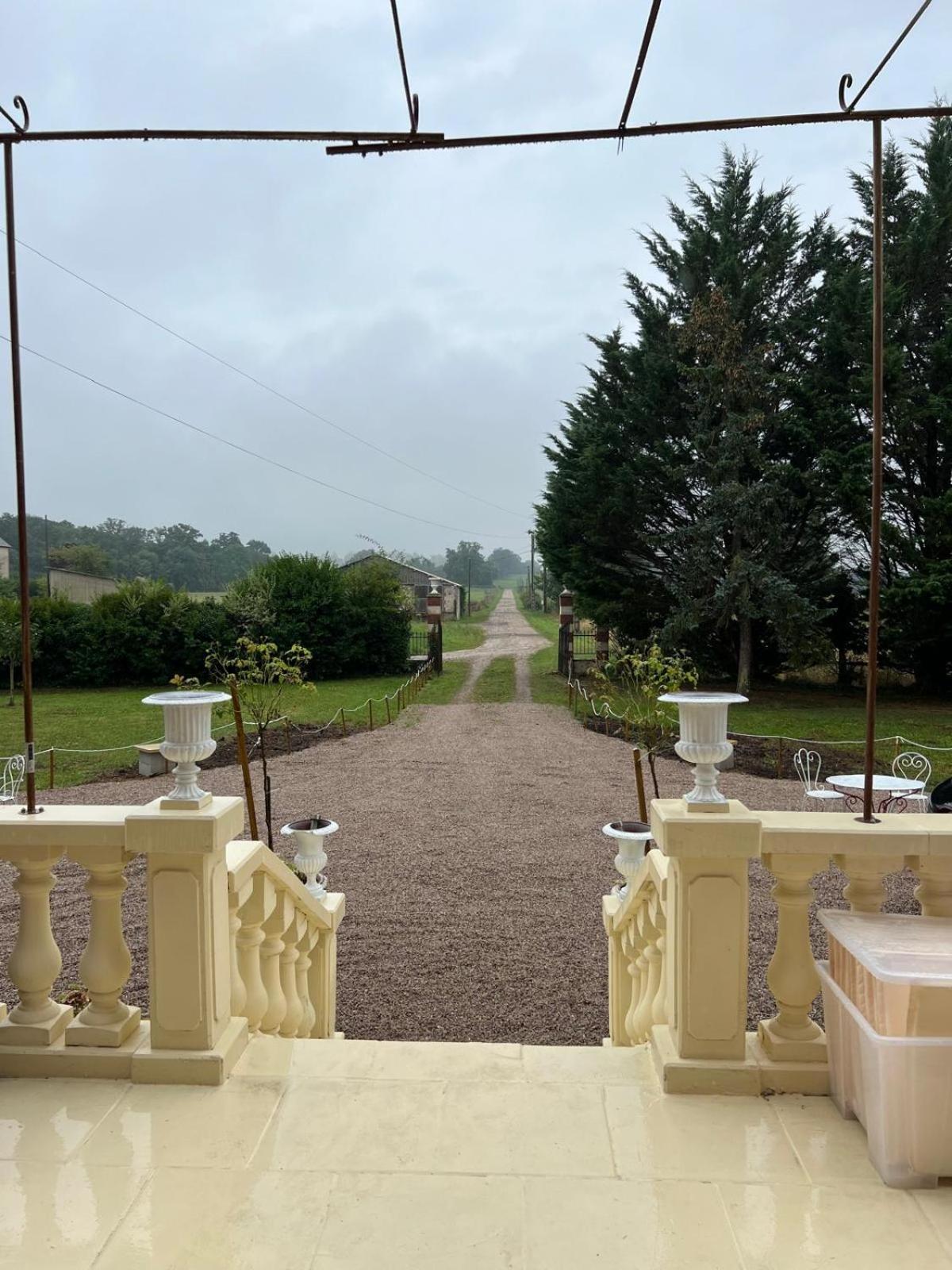 Le Manoir De La Baronnie Villa Norrey-en-Auge Exterior foto